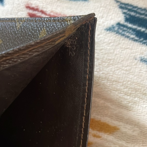 Louis Vuitton men’s wallet - Picture 4 of 7